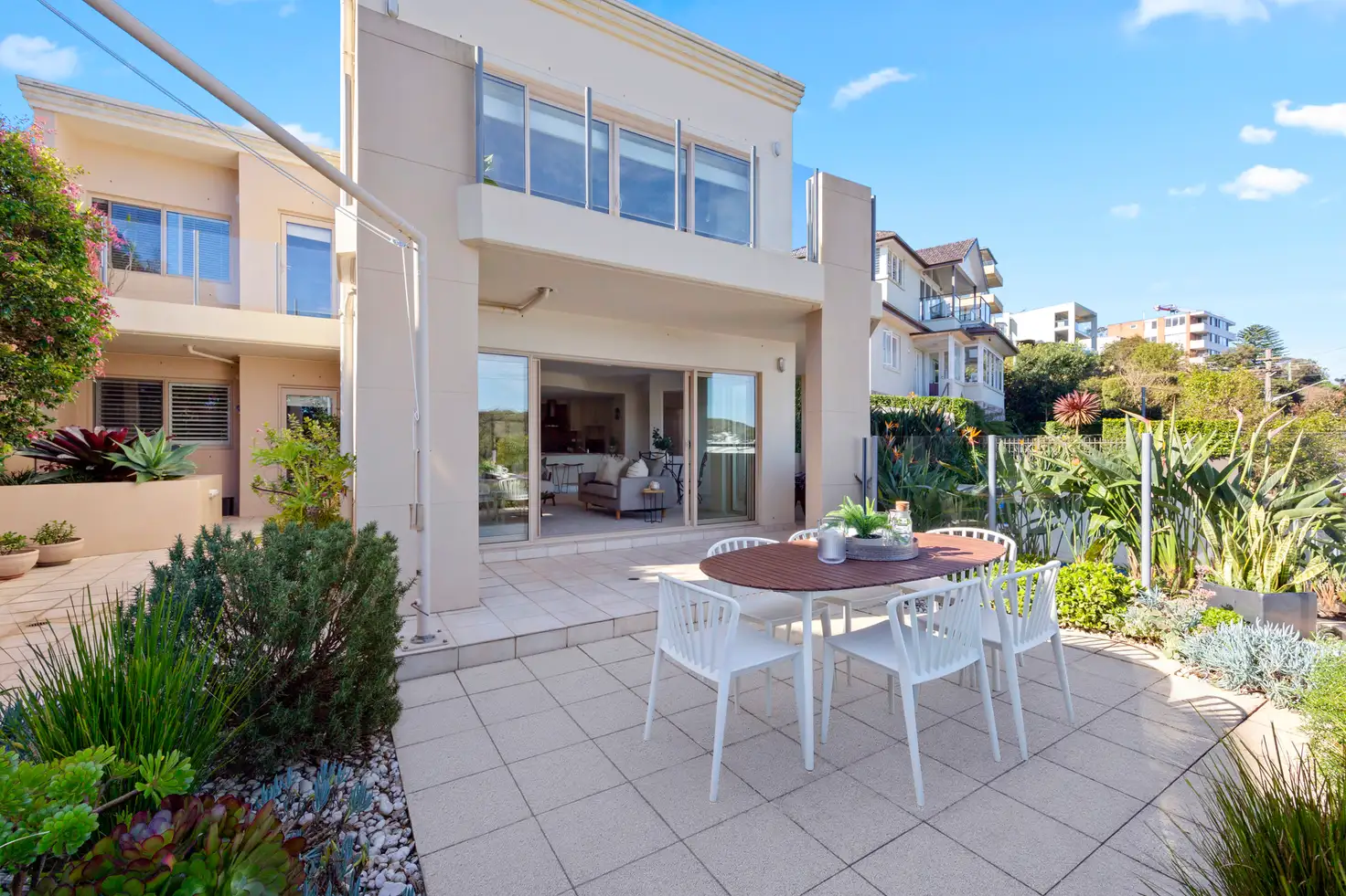 Main view of Homely apartment listing, 2/84 Lauderdale Avenue, Fairlight NSW 2094