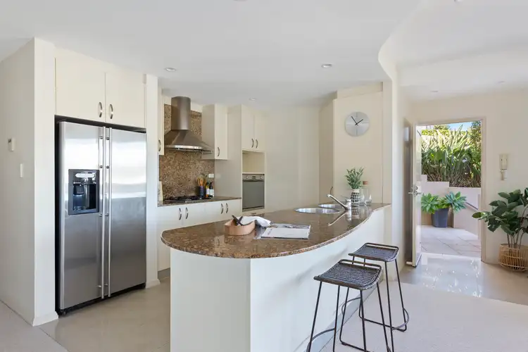 Third view of Homely apartment listing, 2/84 Lauderdale Avenue, Fairlight NSW 2094