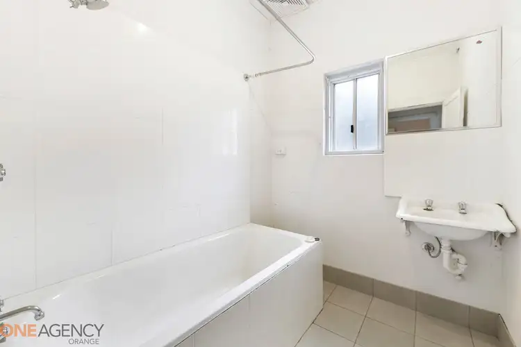 Seventh view of Homely house listing, 2 Kearneys Drive, Orange NSW 2800