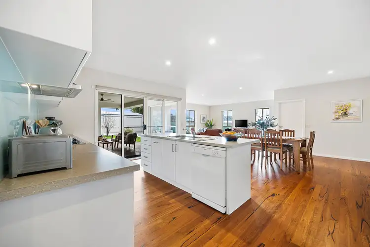 Fifth view of Homely house listing, 19 Park Street, Wendouree VIC 3355