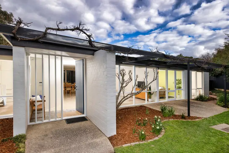 Second view of Homely house listing, 8 Bayly Place, Macarthur ACT 2904