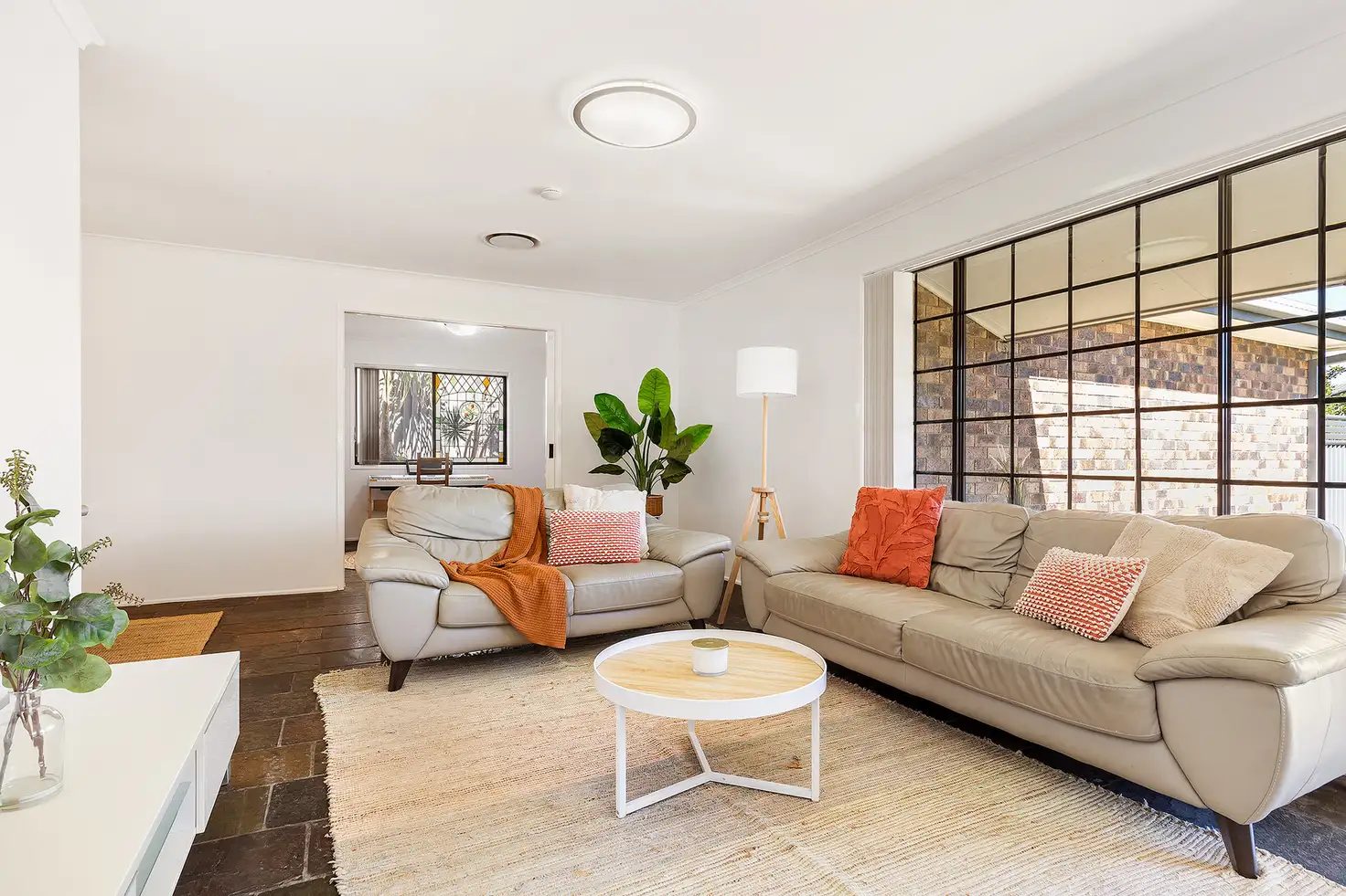 Main view of Homely house listing, 29 Lauretta Avenue, Springwood QLD 4127