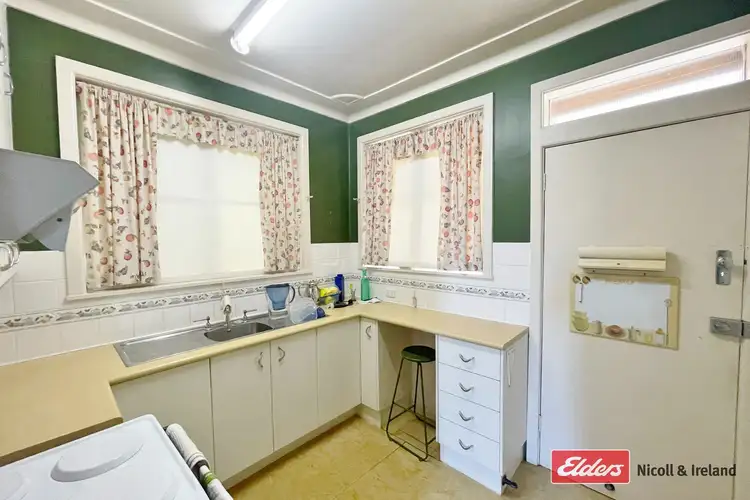 Fifth view of Homely house listing, 85 Esrom Street, West Bathurst NSW 2795