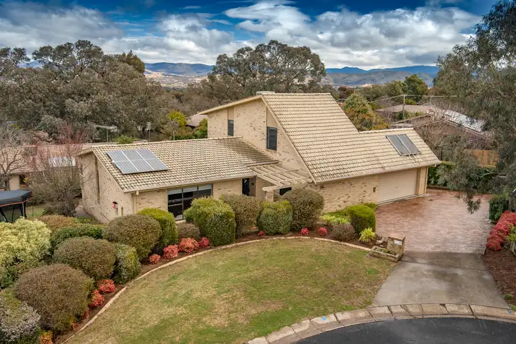 13 Crampton Place, Fadden ACT 2904