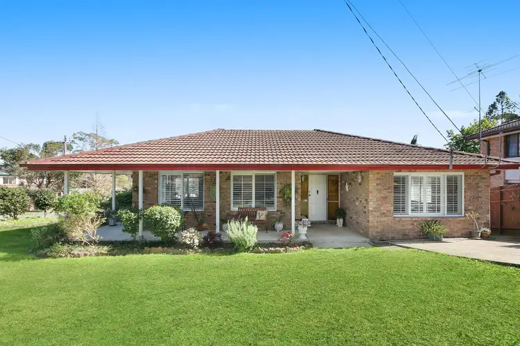 5 Montview Parade, Hornsby Heights NSW 2077