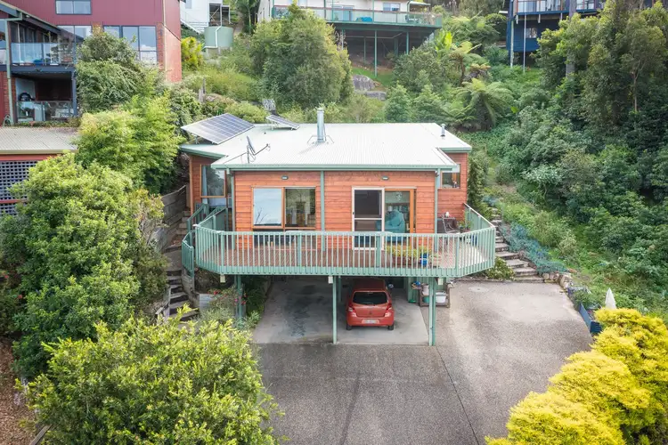 2 Beverley Street, Merimbula NSW 2548