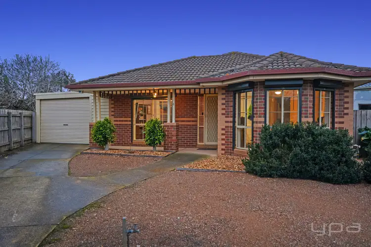 Second view of Homely house listing, 6 Jamieson Court, Werribee VIC 3030