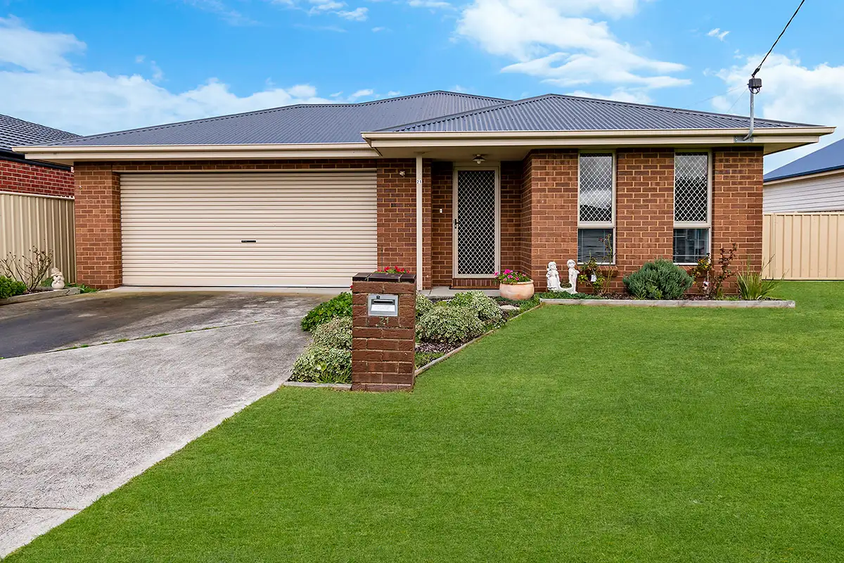 Main view of Homely house listing, 21 Bellara Court, Portland VIC 3305