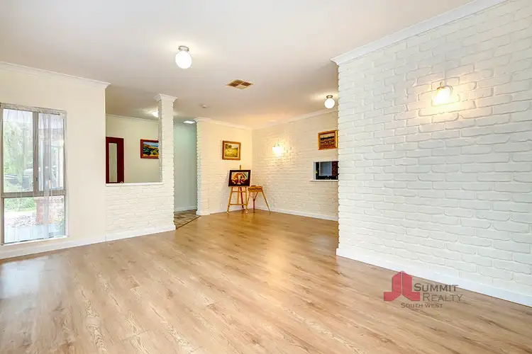 Sixth view of Homely house listing, 10 Crimp Crescent, Leschenault WA 6233