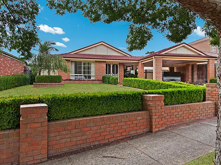 7 Hillrise Close, Narre Warren South VIC 3805