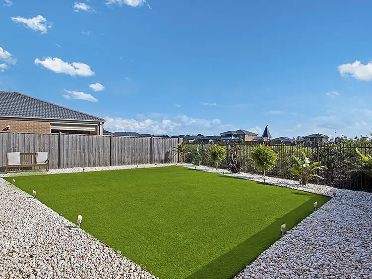 Fifth view of Homely house listing, 11 Merriwee Chase, Sandhurst VIC 3977