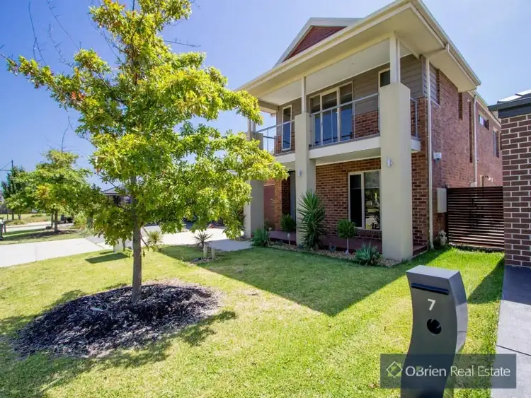 5 Ethereal Way, Sandhurst VIC 3977