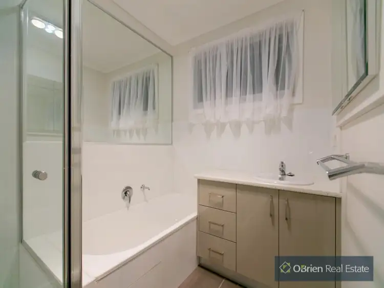 Sixth view of Homely unit listing, 15/97 Broadway, Bonbeach VIC 3196