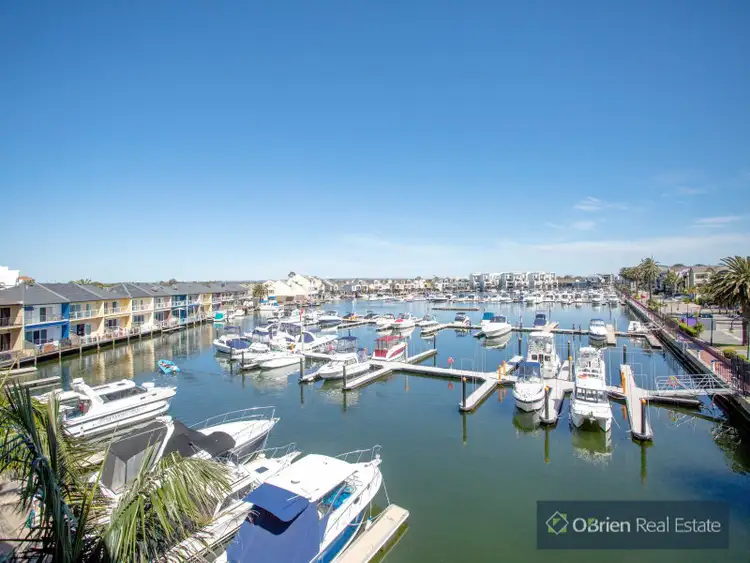 5 Southseas Place, Patterson Lakes VIC 3197