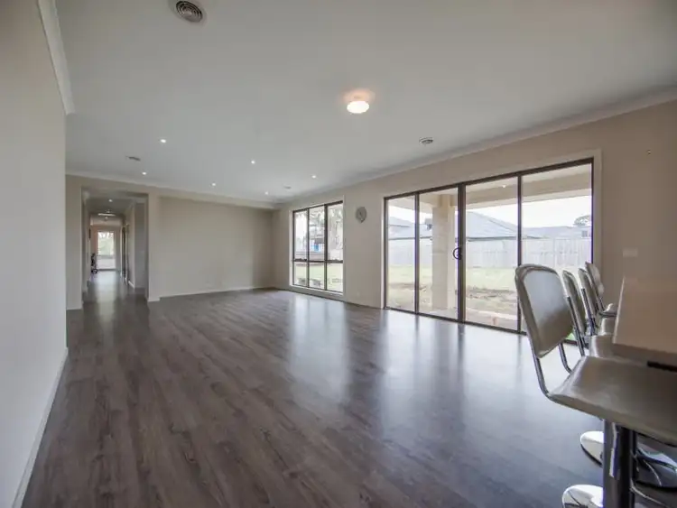 Fourth view of Homely house listing, 3 Clarence Court, Sandhurst VIC 3977