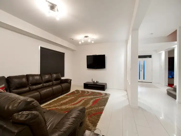 Second view of Homely house listing, 6 O'Hara Court, Sandhurst VIC 3977