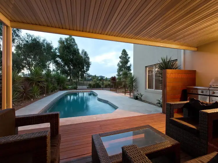 Third view of Homely house listing, 6 O'Hara Court, Sandhurst VIC 3977