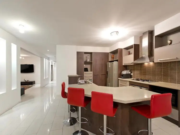 Fifth view of Homely house listing, 6 O'Hara Court, Sandhurst VIC 3977