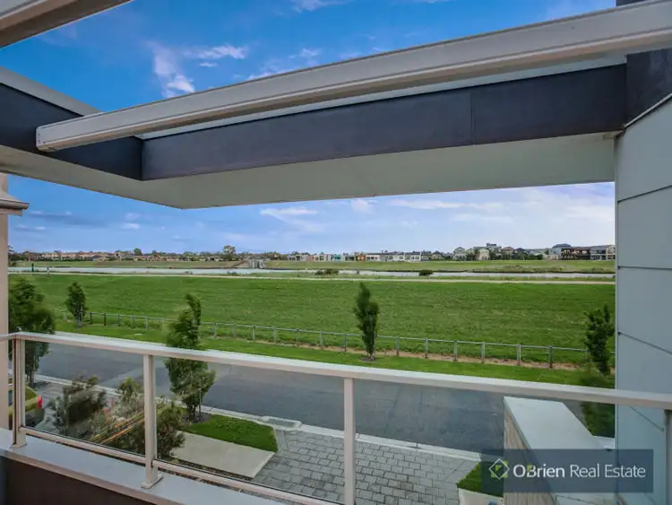 Second view of Homely house listing, 14 Crampton Square, Bonbeach VIC 3196