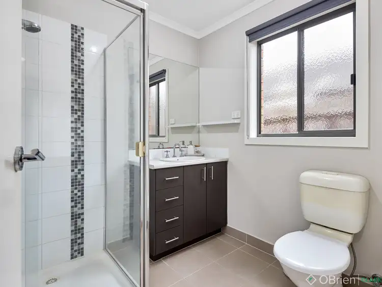 Sixth view of Homely house listing, 15 Springwater Drive, Drouin VIC 3818