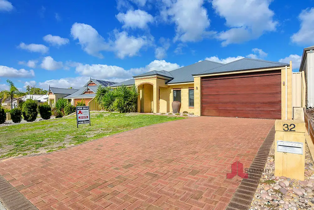 Main view of Homely house listing, 32 Gutmann Parkway, Dalyellup WA 6230