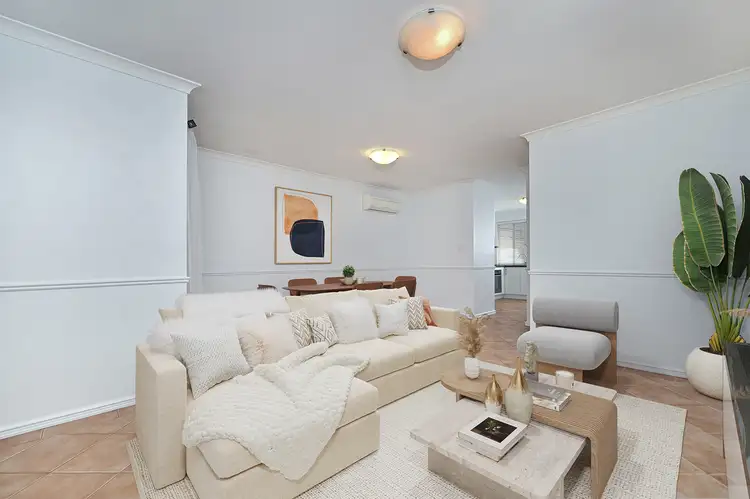 Second view of Homely unit listing, 1/7 Catrine Court, Kingsley WA 6026