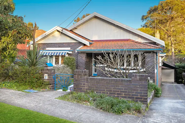 5 Stratford Avenue, Denistone NSW 2114