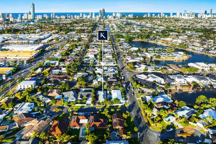 3 Vaucluse Place, Sorrento QLD 4217