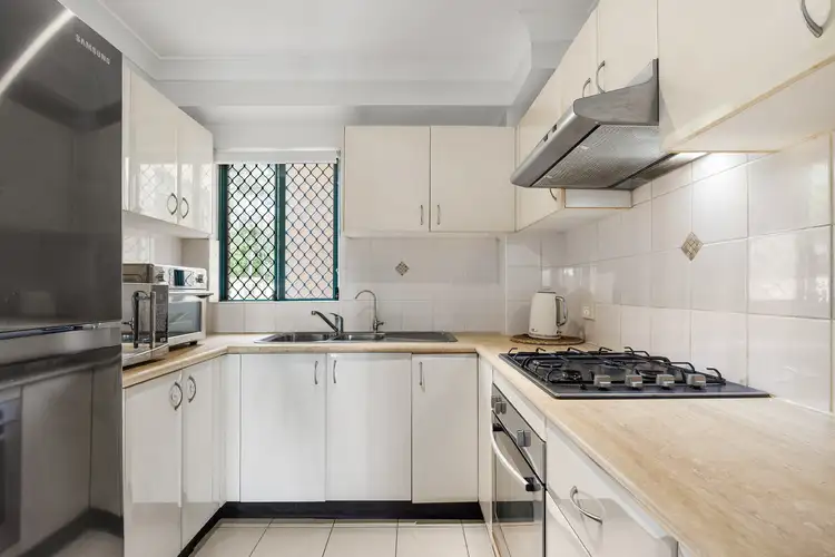 Third view of Homely apartment listing, 4/8-10 Chertsey Avenue, Bankstown NSW 2200