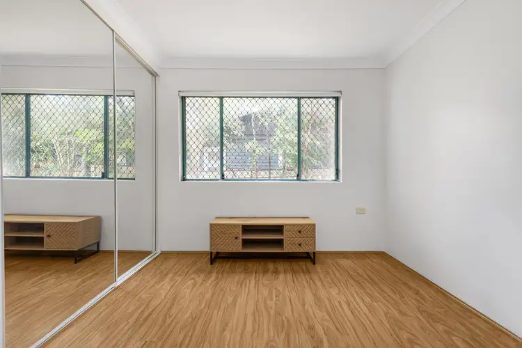 Fifth view of Homely apartment listing, 4/8-10 Chertsey Avenue, Bankstown NSW 2200