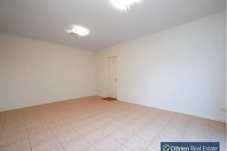 Fifth view of Homely house listing, 2 Fieldhouse Lane, Berwick VIC 3806