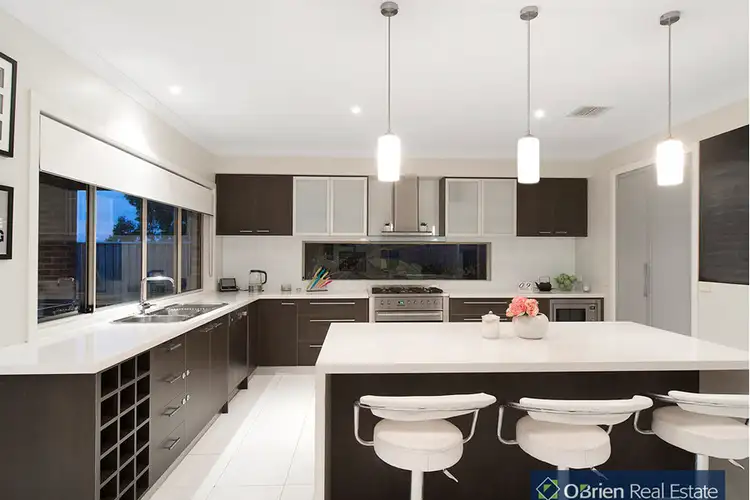 Third view of Homely house listing, 7 Ambrose Court, Berwick VIC 3806