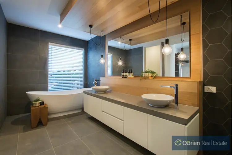 Seventh view of Homely house listing, 5 Marwood Way, Officer VIC 3809