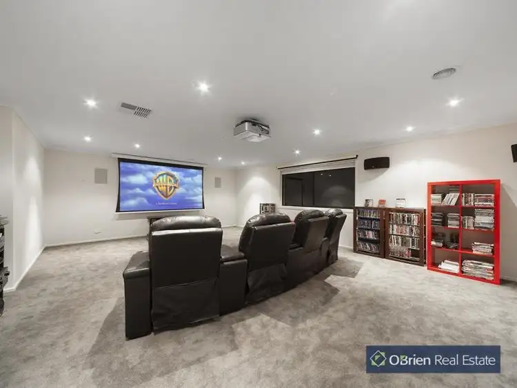 Fifth view of Homely house listing, 5 Loren Court, Endeavour Hills VIC 3802