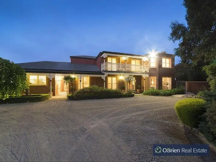 1-2 Garden Court, Narre Warren South VIC 3805