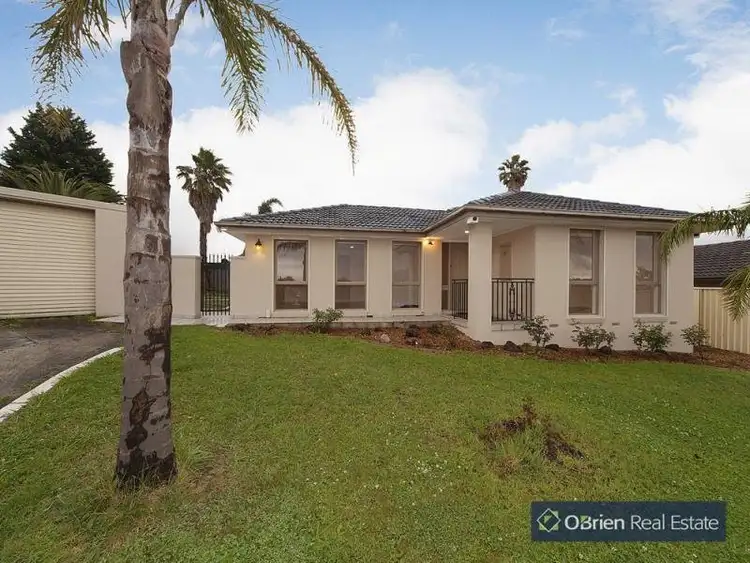 18 Coledale Close, Endeavour Hills VIC 3802