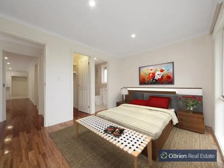 Fifth view of Homely house listing, 18 Coledale Close, Endeavour Hills VIC 3802