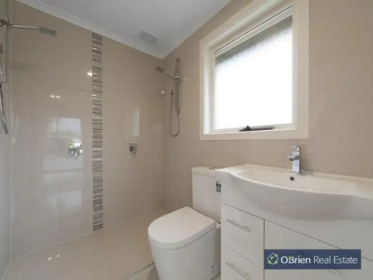 Sixth view of Homely house listing, 18 Coledale Close, Endeavour Hills VIC 3802