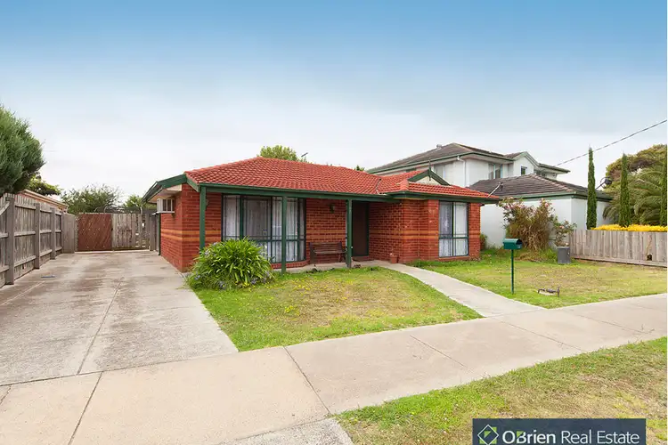 53 Ivan Crescent, Hampton Park VIC 3976
