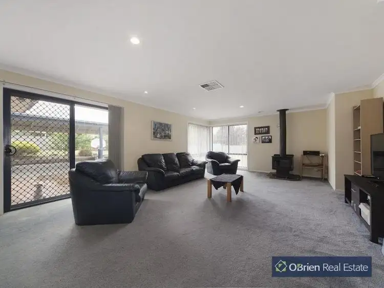 Fifth view of Homely rural property listing, 10 Settlers Hill Place, Narre Warren North VIC 3804
