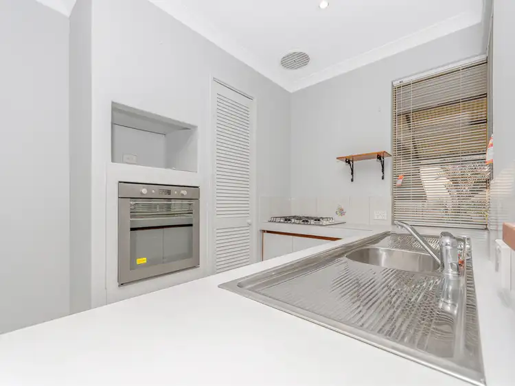 Fifth view of Homely house listing, 7 Regan Place, Seville Grove WA 6112