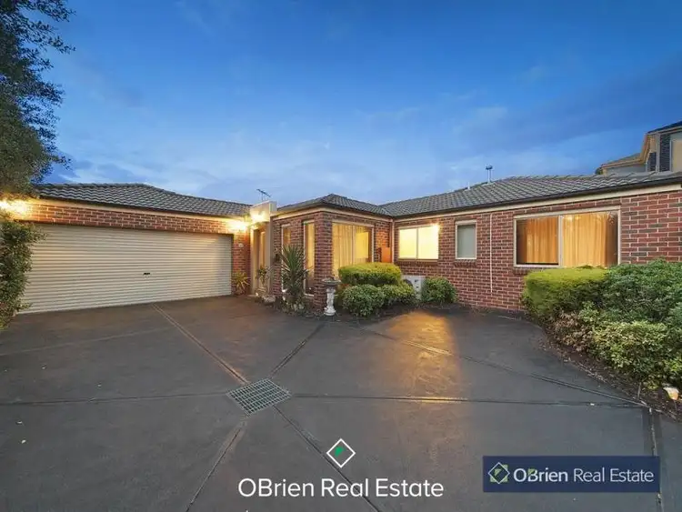 L2/20 Silver Creek Drive, Lynbrook VIC 3975