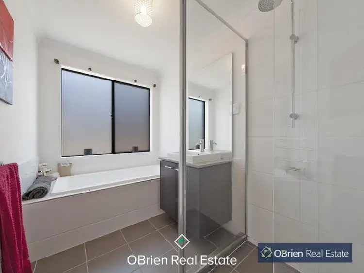 Sixth view of Homely house listing, 8 Dusky Bells Drive, Cranbourne West VIC 3977