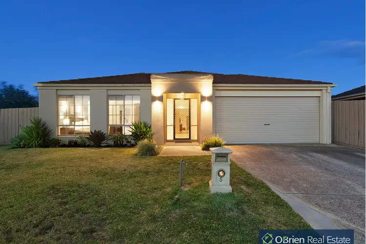 5 Jude Place, Narre Warren South VIC 3805