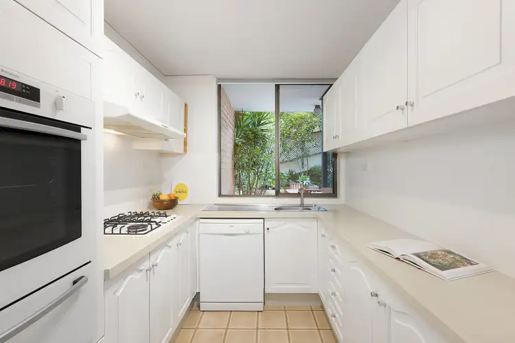 Third view of Homely apartment listing, 9/5 Boronia Street, Wollstonecraft NSW 2065