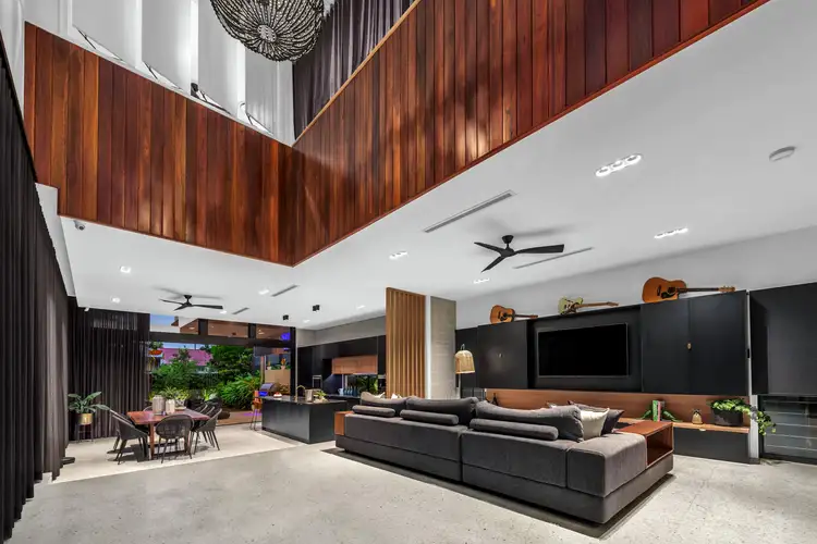 13 Gresham Street, East Brisbane QLD 4169