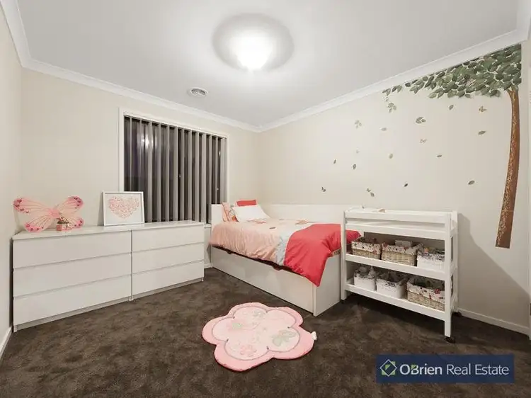 Fifth view of Homely house listing, 76 Mountainview Boulevard, Cranbourne North VIC 3977