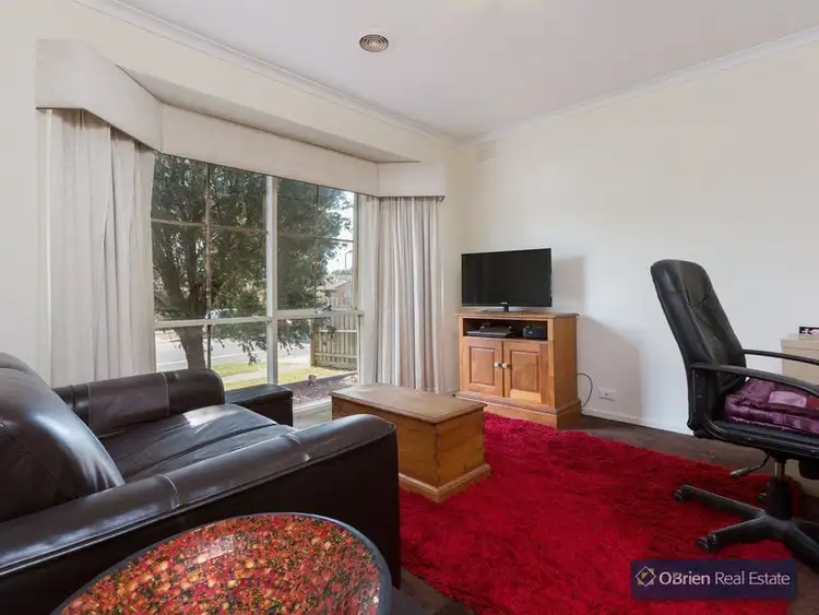 Fifth view of Homely house listing, 1 St Boswells Avenue, Berwick VIC 3806