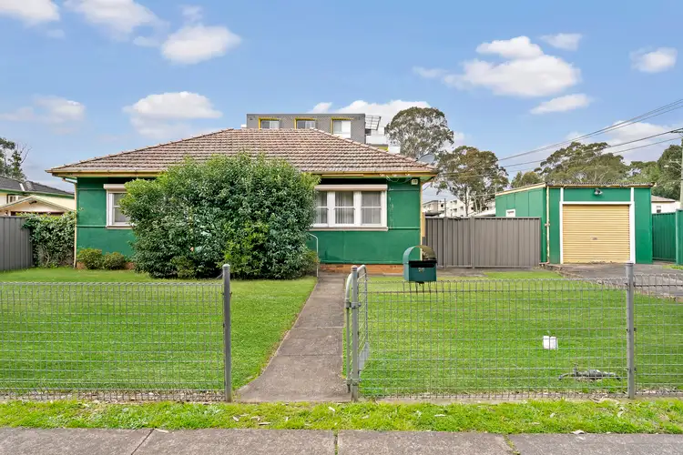 26 Junia Avenue, Toongabbie NSW 2146