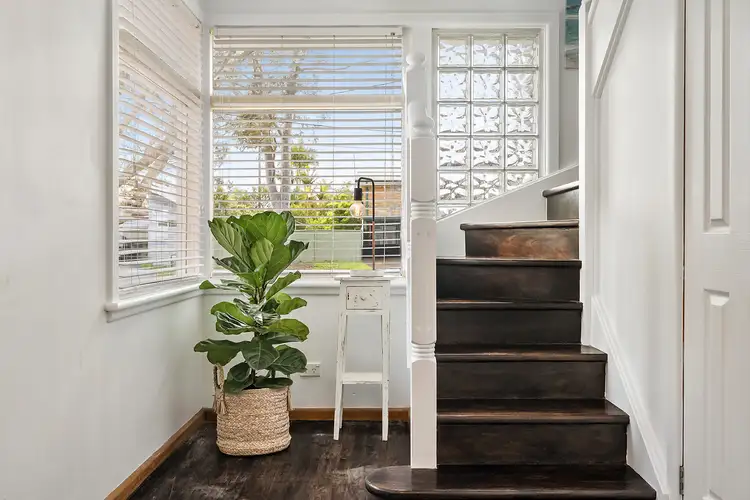 Sixth view of Homely house listing, 4 Crest Place, Engadine NSW 2233